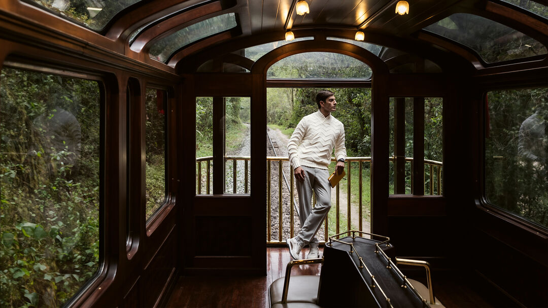 Modello sulla carrozza di un treno antico