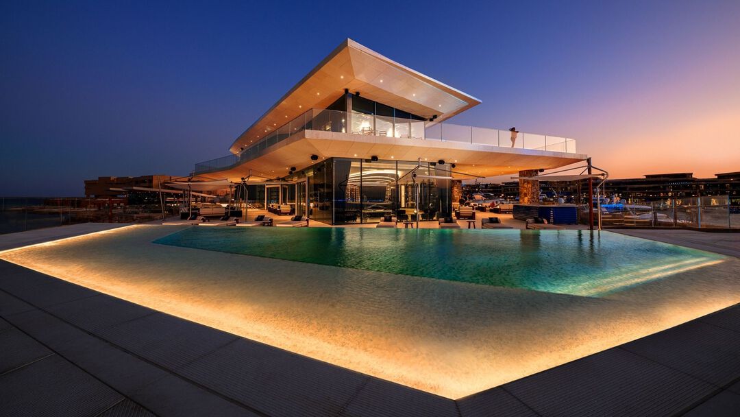 SR Lounge Sindalah Outside View