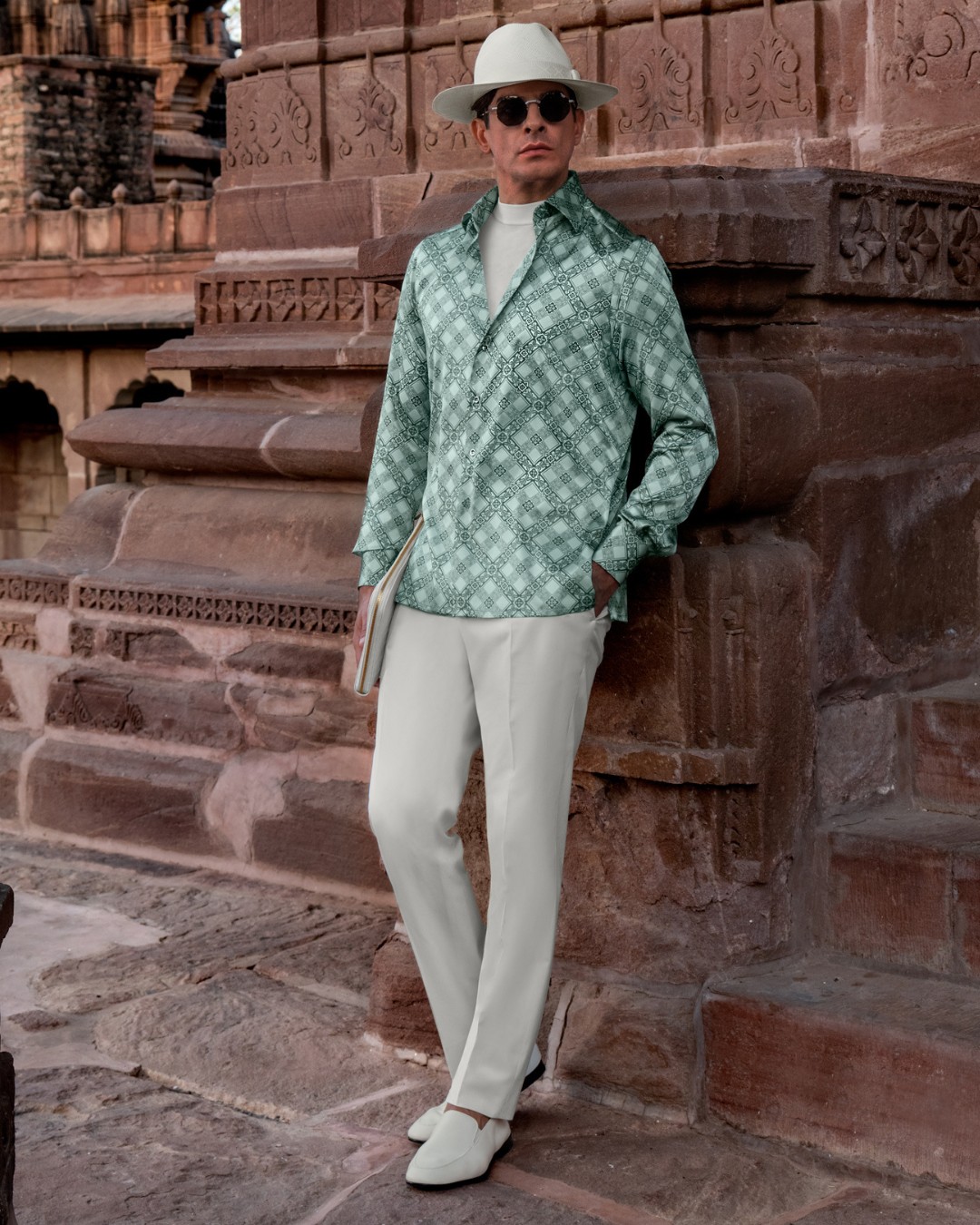 Model standing in Jodhpur