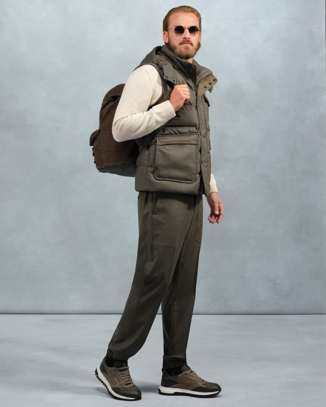 Explorer hooded down gilet, 100% wool