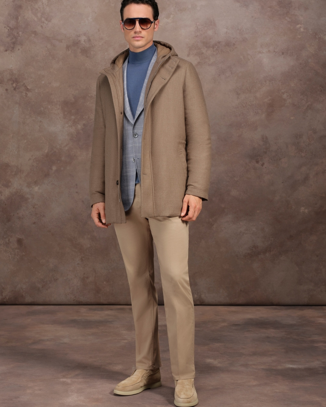 Hooded down jacket, wool and cashmere