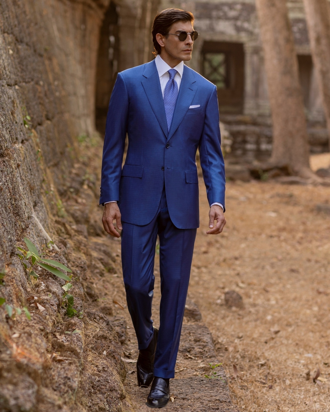 Two-button Fiesole suit, wool and silk