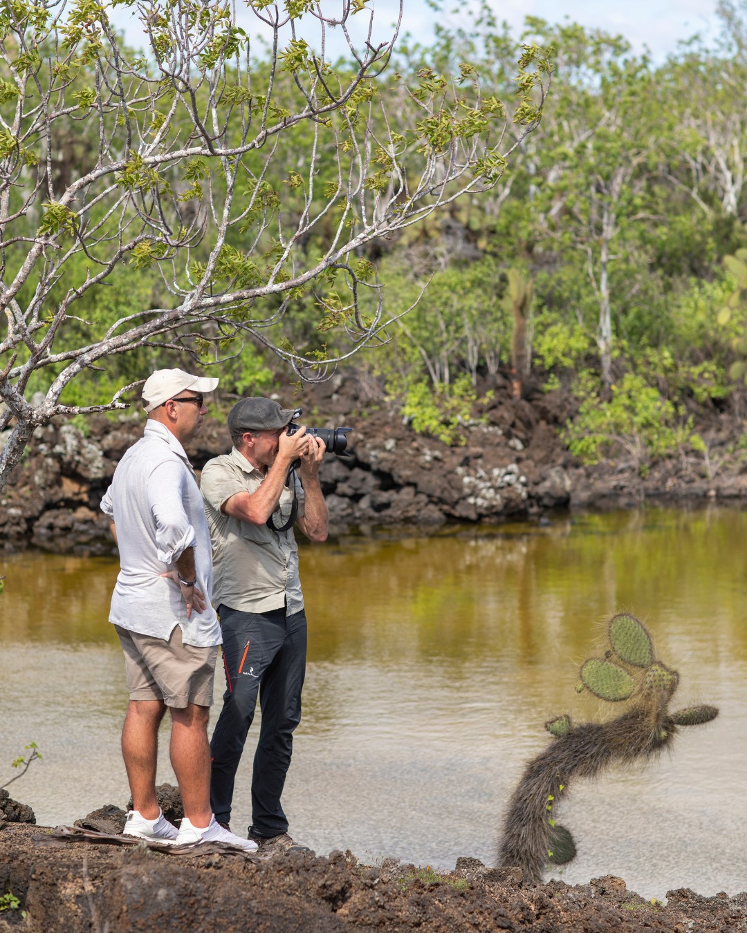Behind the Scenes Reportage