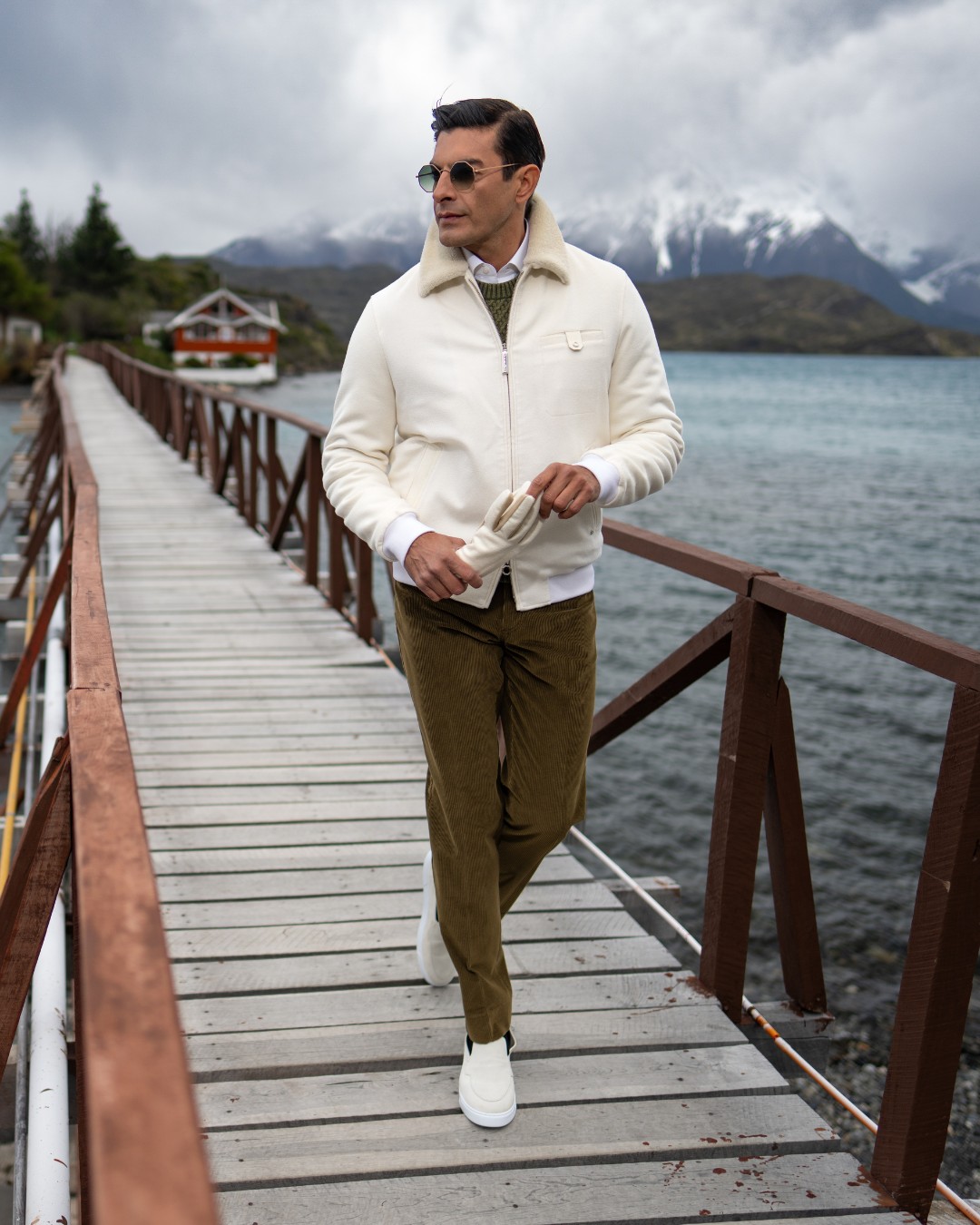 Look 19