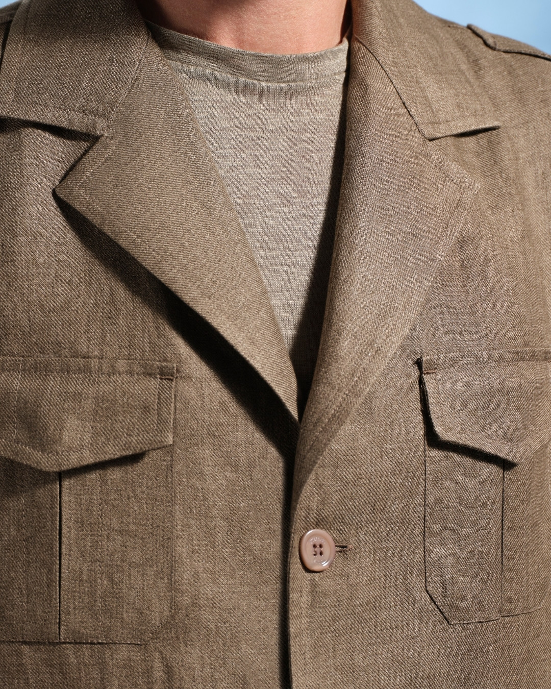 Details of Saharian jacket, 100% linen