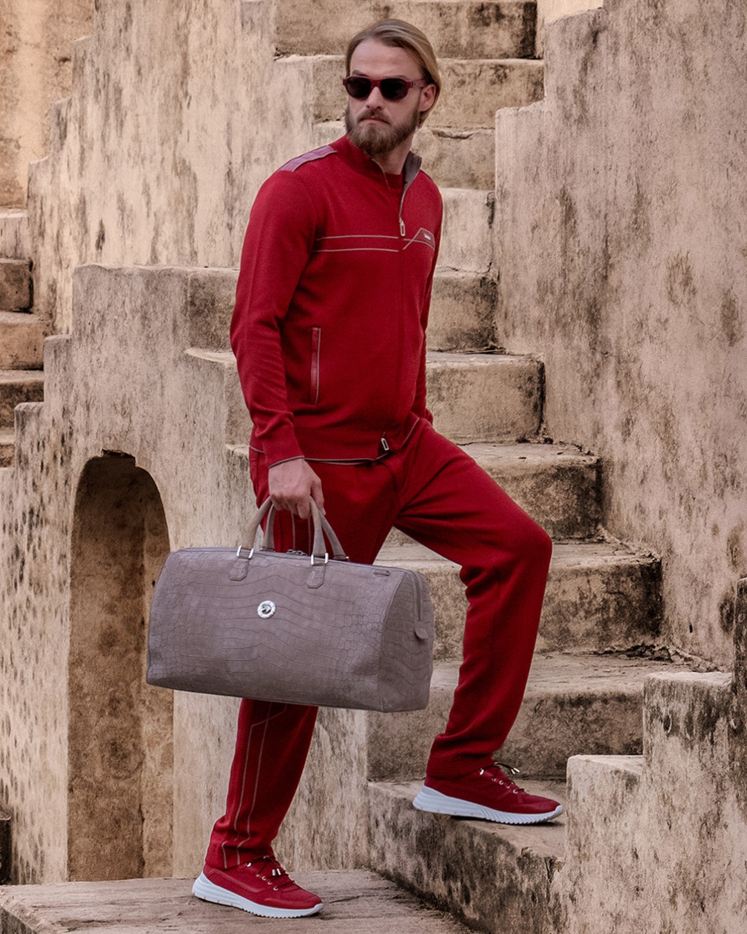 Model in Panna Meena ka Kund