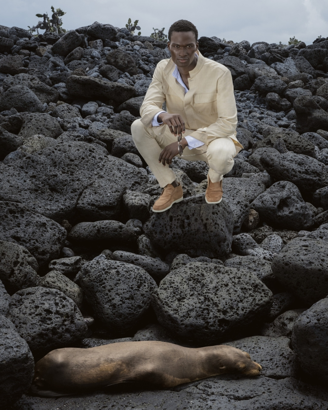 The model on the Santa Fe Island