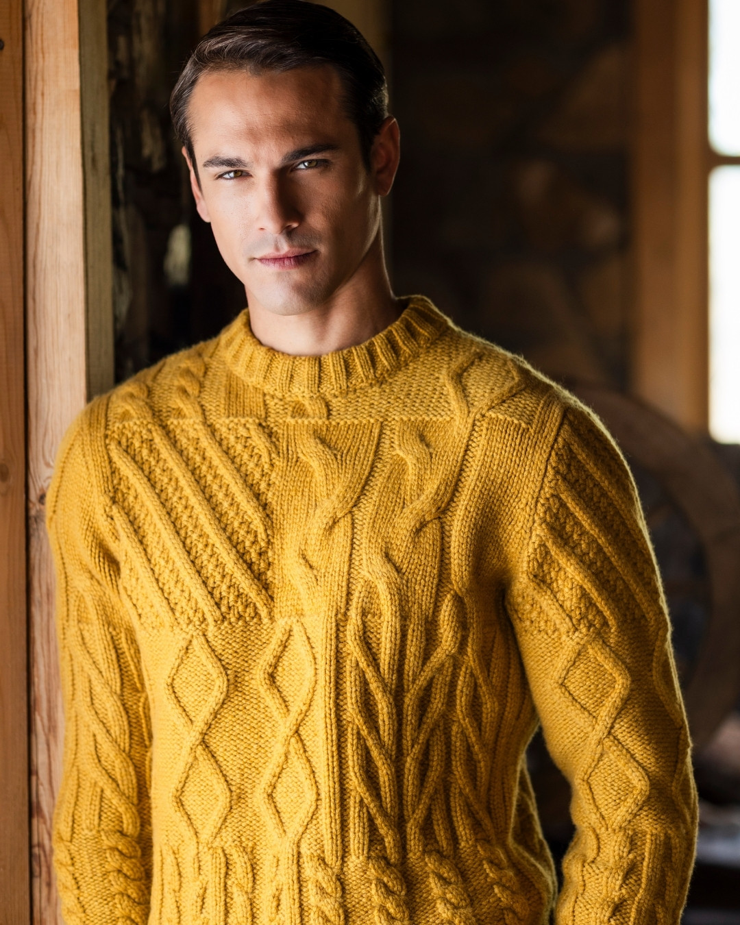 Knit crewneck sweater, 100% cashmere
