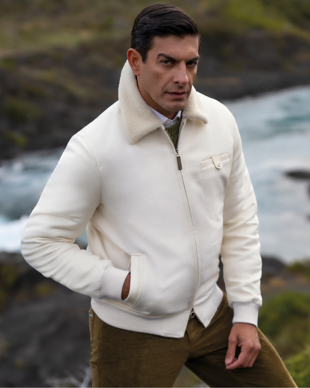 Blouson, 100% cashmere with suede inserts and shearling collar