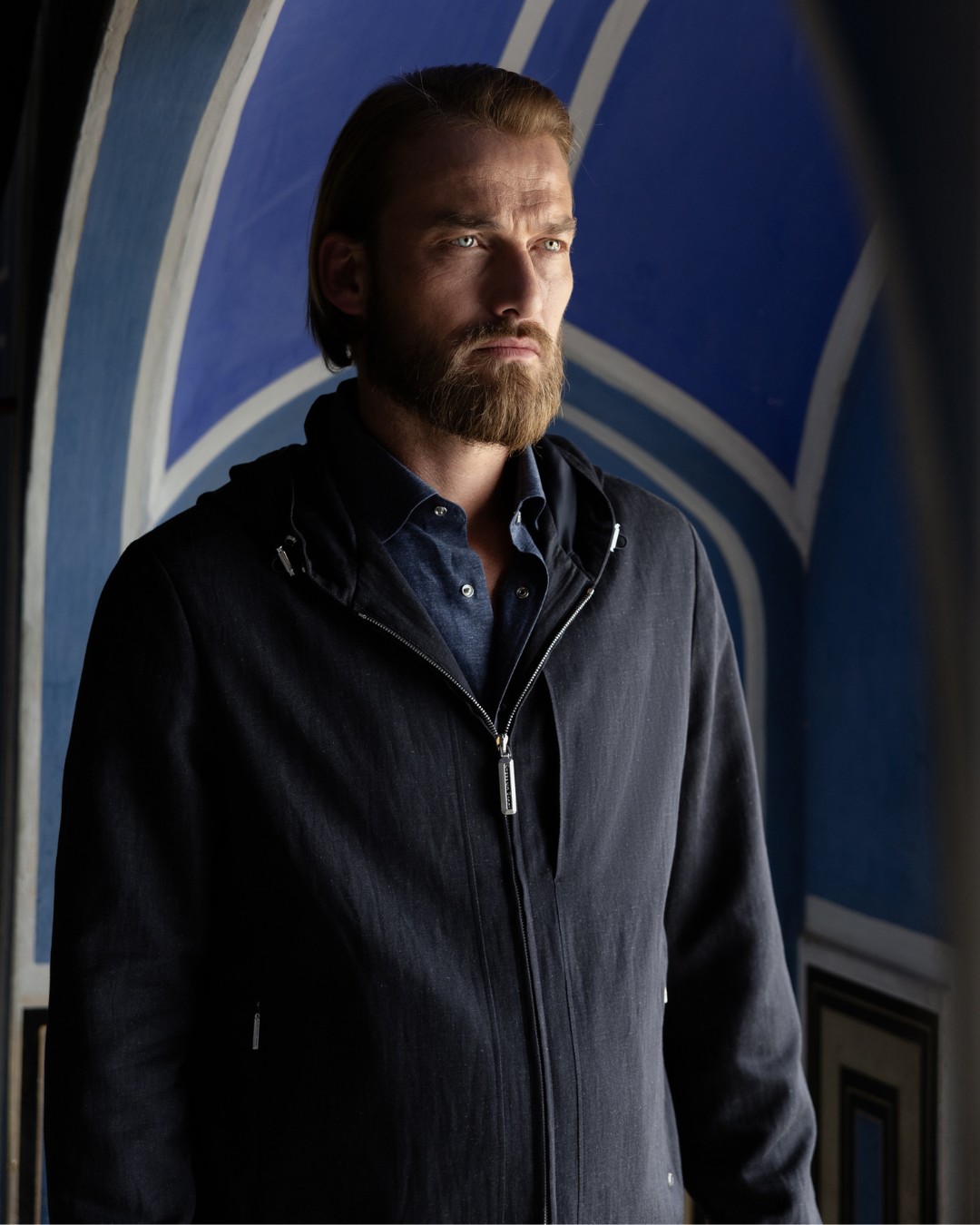 Hooded blouson, silk and linen