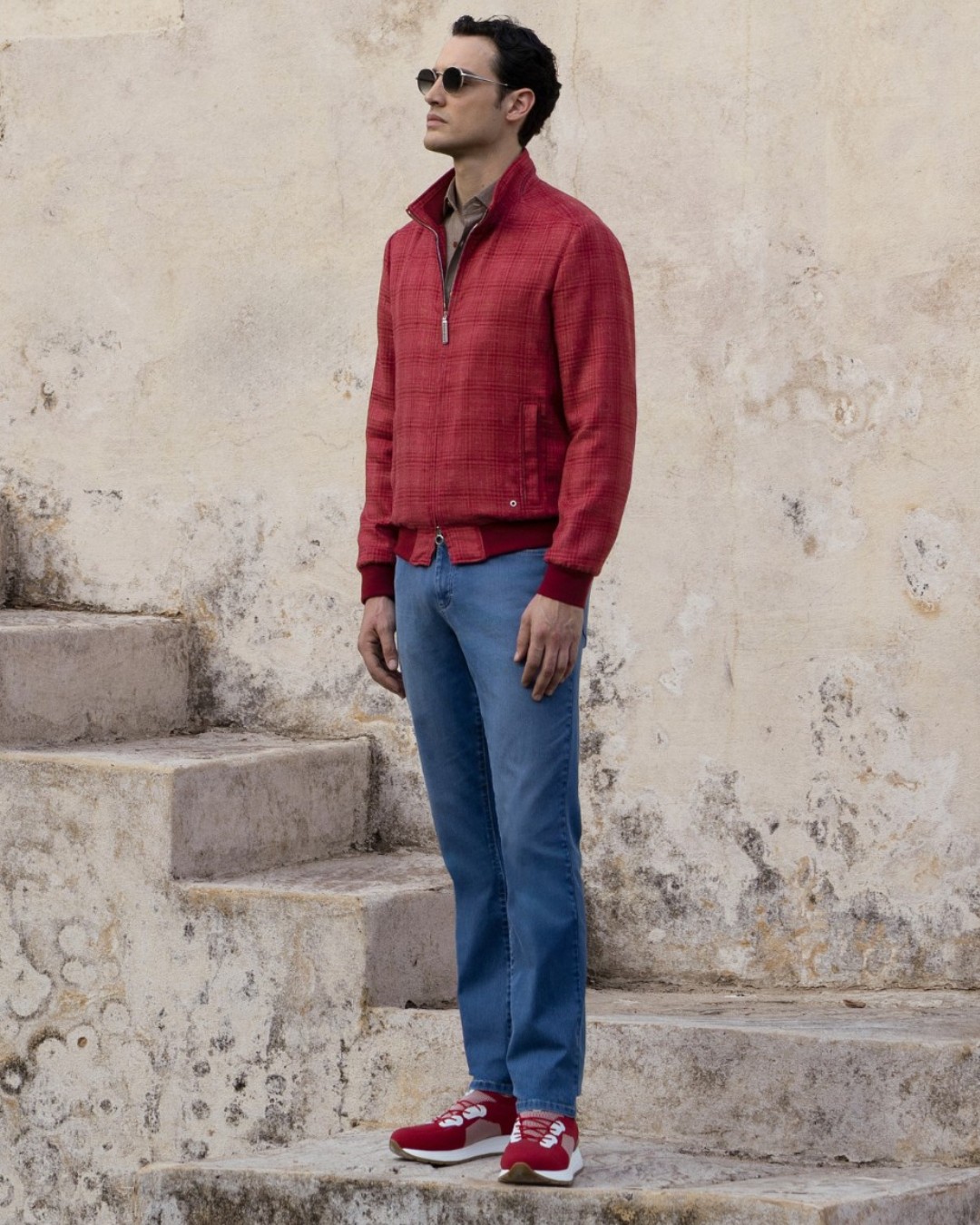 Model in Panna Meena ka Kund